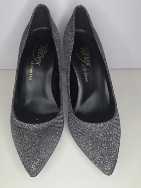 Le Chateau Moda Reflex Silver Glitter  Women's High Heeled Pumps Size 7